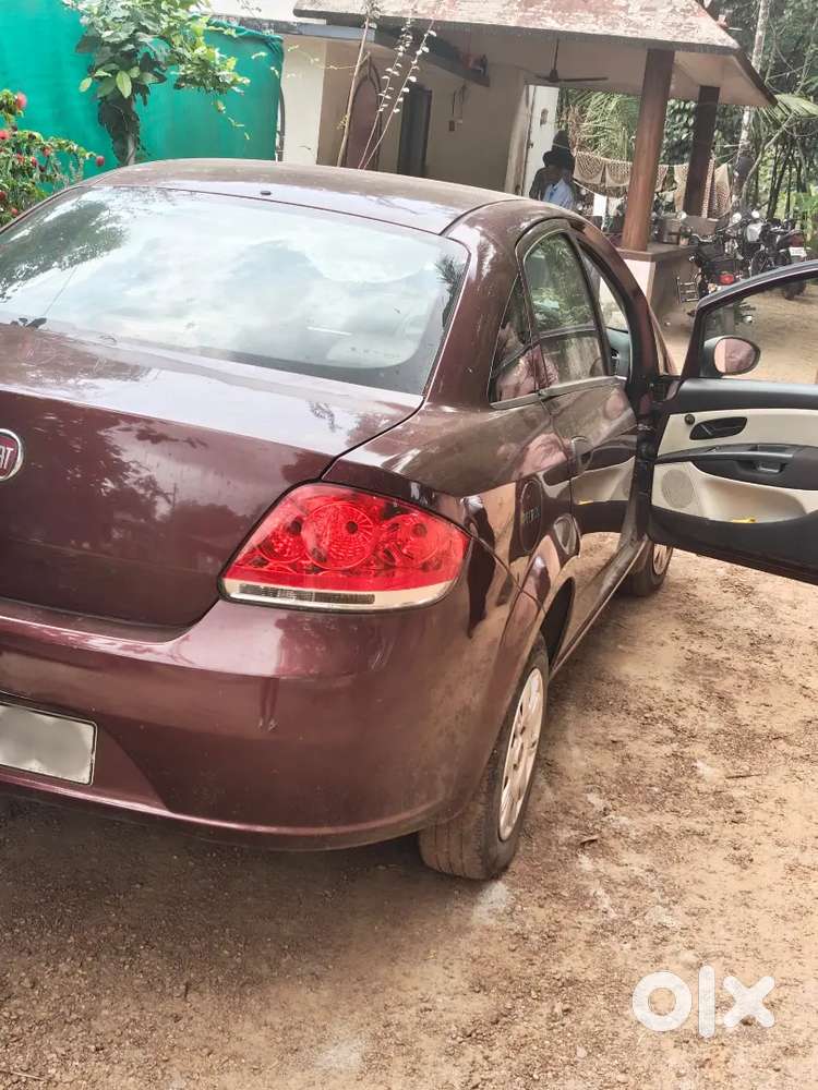 Fiat Linea Classic 2016 Petrol 64000 Km Driven