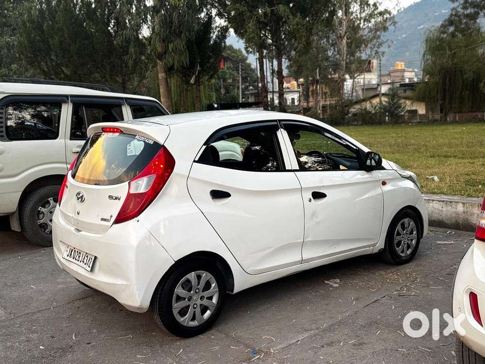 Hyundai Eon 2015 Petrol Well Maintained