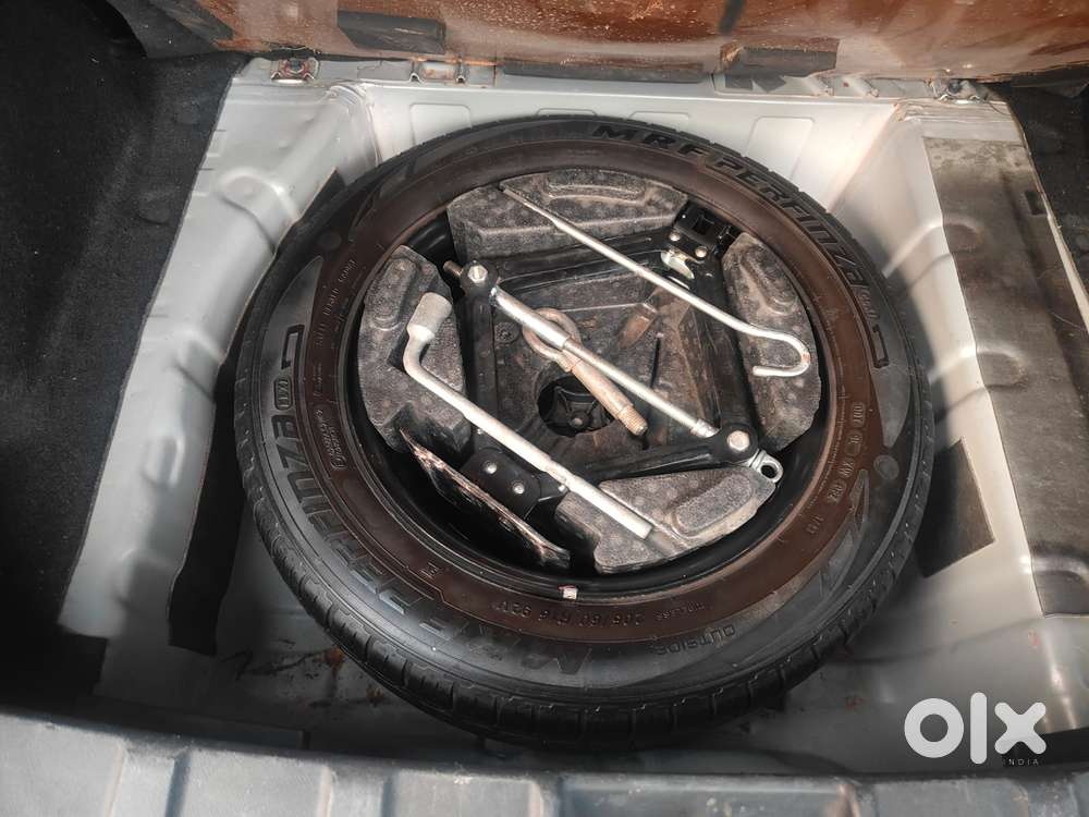 Tata Nexon 1.2 Revotron Xma Amt (s), 2020, Petrol