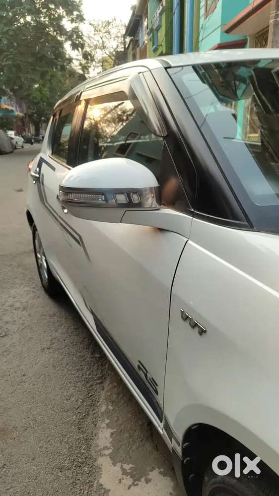 Maruti Suzuki Swift Limited 2014