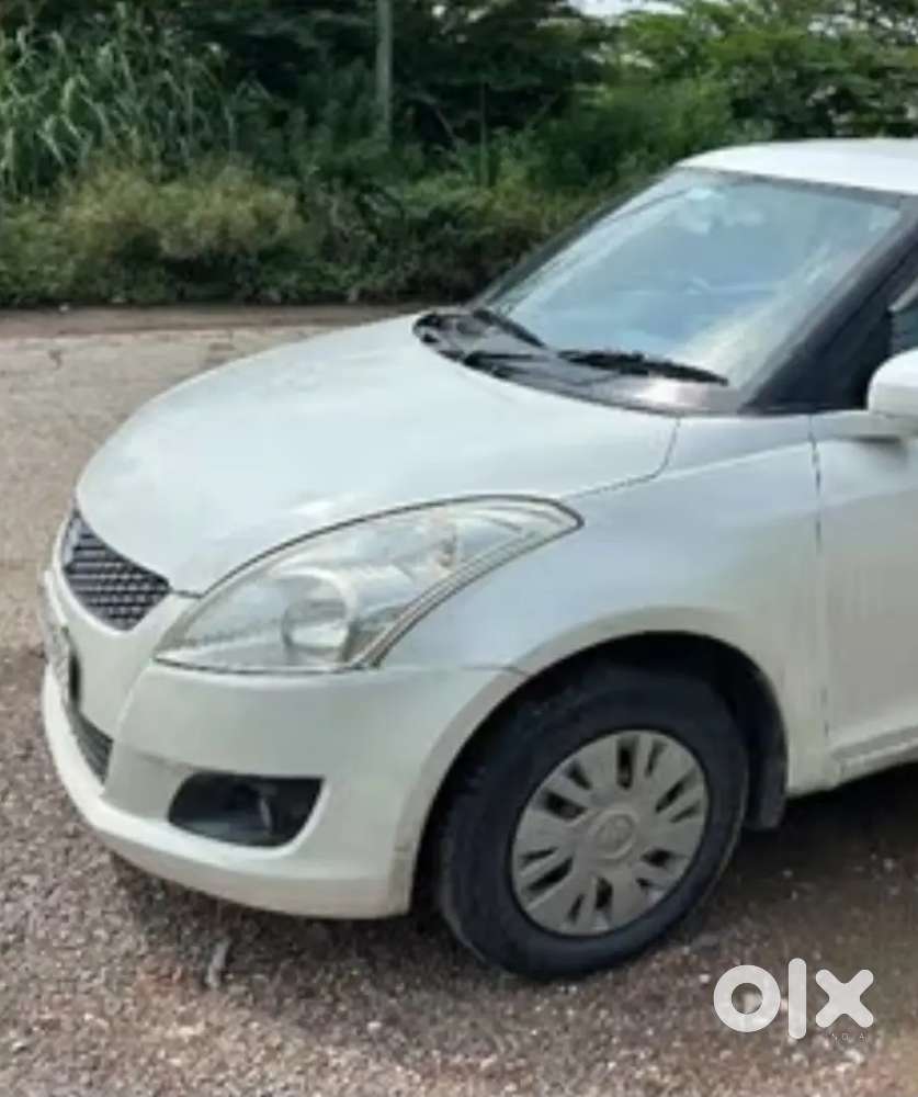 Maruti Suzuki Swift Zdi 2012 Diesel (white)