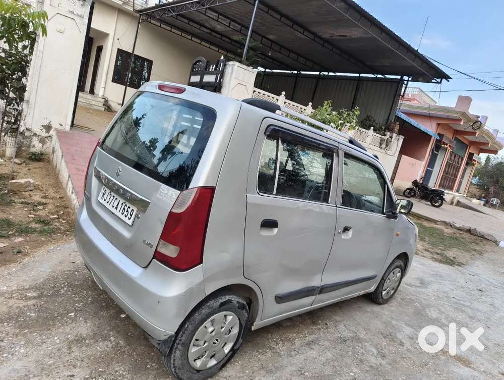 Maruti Suzuki Wagon R 2011 Petrol & Gas Kit Good Condition