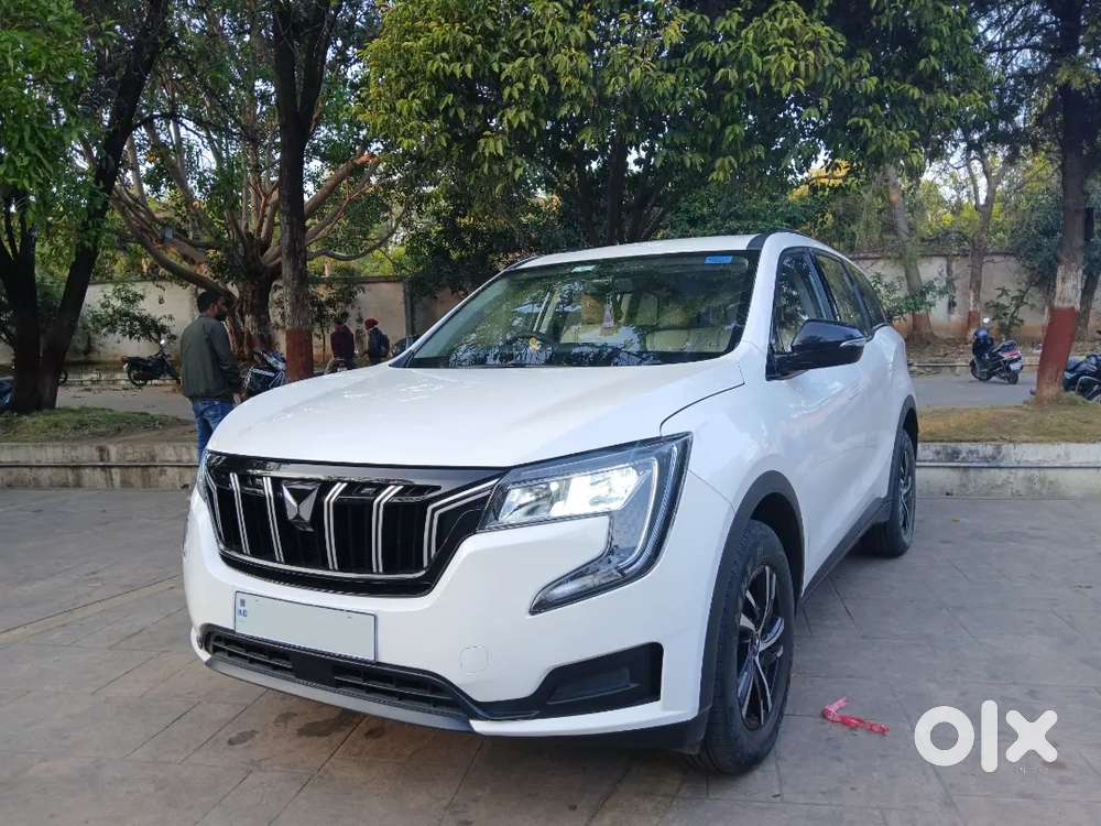 Mahindra Xuv700 Mx Petrol 5 Str In Mint Condition