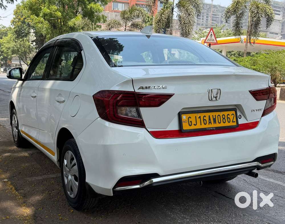 Honda Amaze, 2022, Petrol