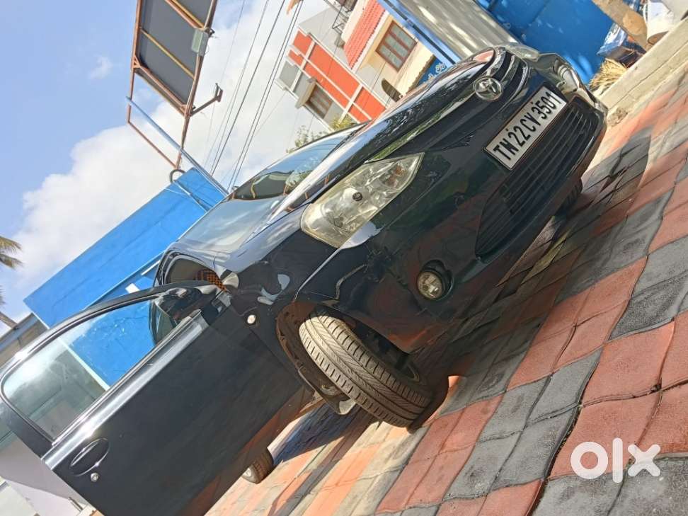 Toyota Etios Liva V, 2012, Petrol