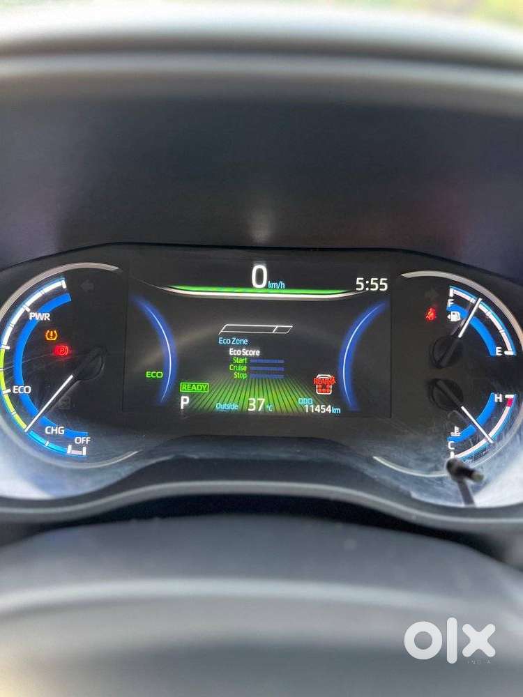 Maruti Suzuki Invicto Alpha Plus 7str, 2025, Cng & Hybrids