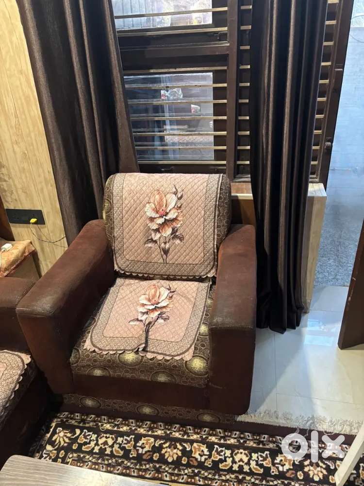 5 seater sofa