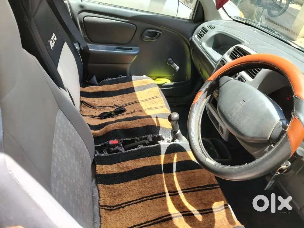 2010 Maruti Suzuki 800 Ac Manual Car