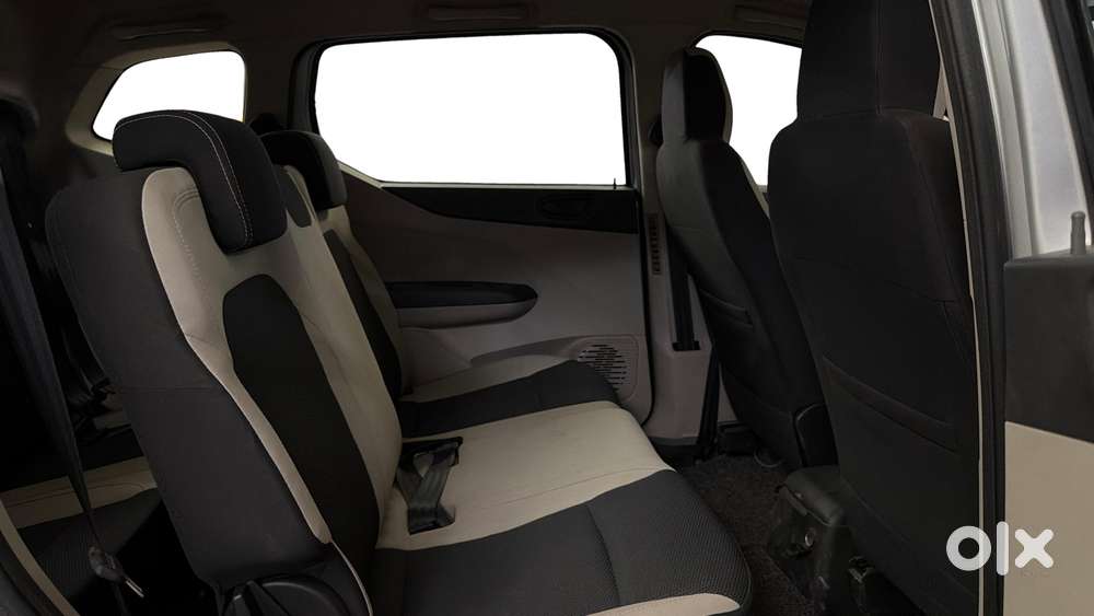 Renault Triber Rxt, 2019, Petrol