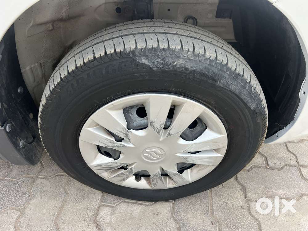 Maruti Suzuki Swift Dzire 1.2 Vxi Bsiv, 2012, Petrol