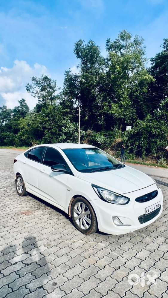 Hyundai Verna 1.6 Petrol 2013