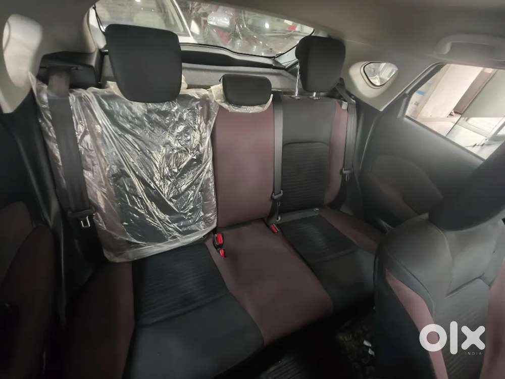 Maruti Suzuki Fronx Alpha 1.0l Turbo 6 At, 2023, Petrol