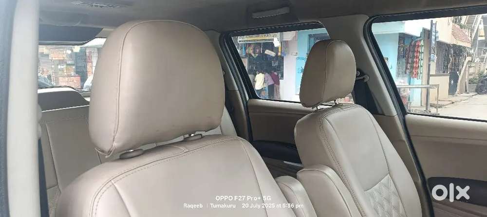 Mahindra Tuv 300 2016