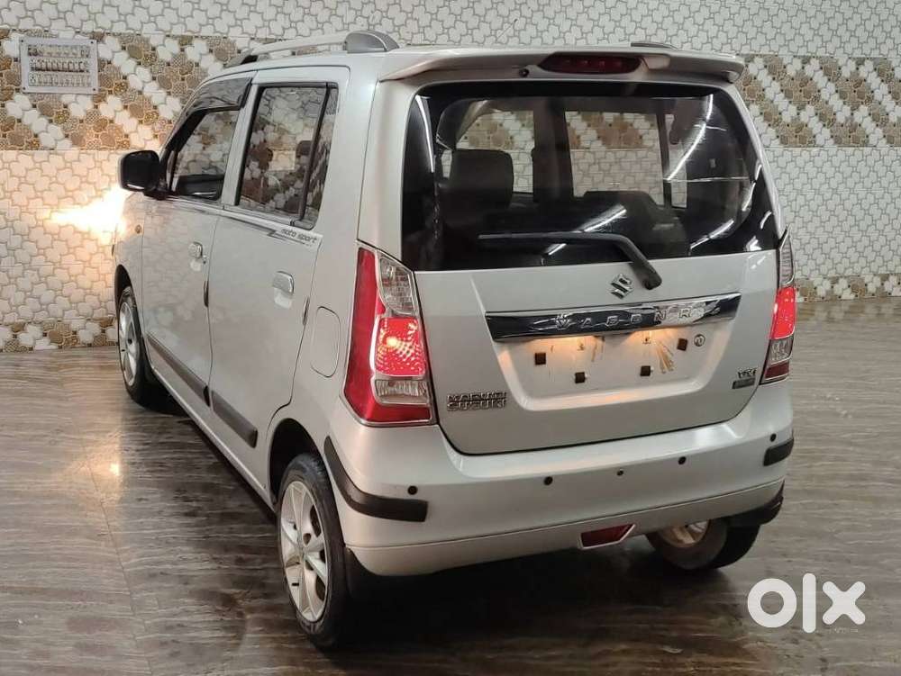 Maruti Suzuki Wagon R Amt Vxi Plus Option, 2016, Petrol