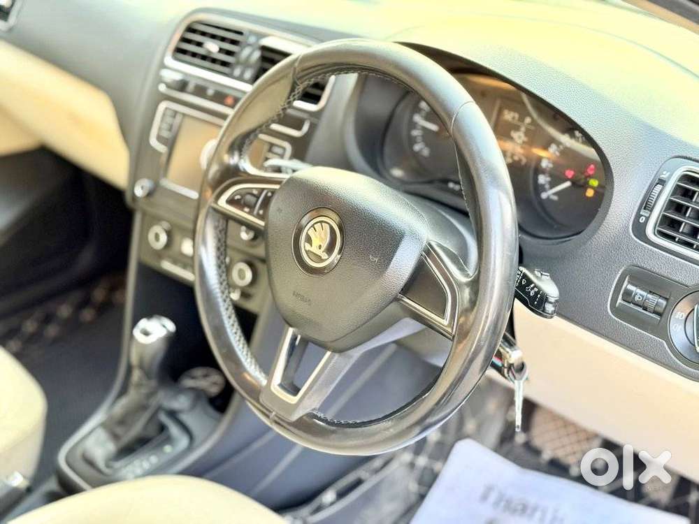 Skoda Rapid 1.0 Style At, 2020, Diesel