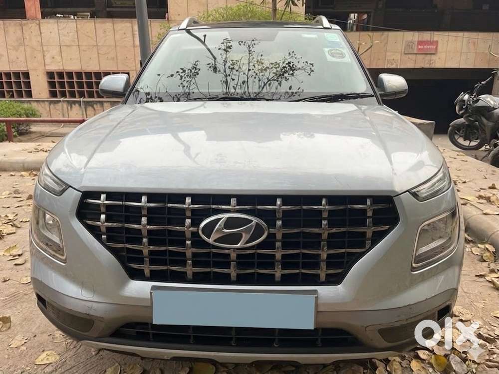 Hyundai Venue 2019 Petrol Well Maintained