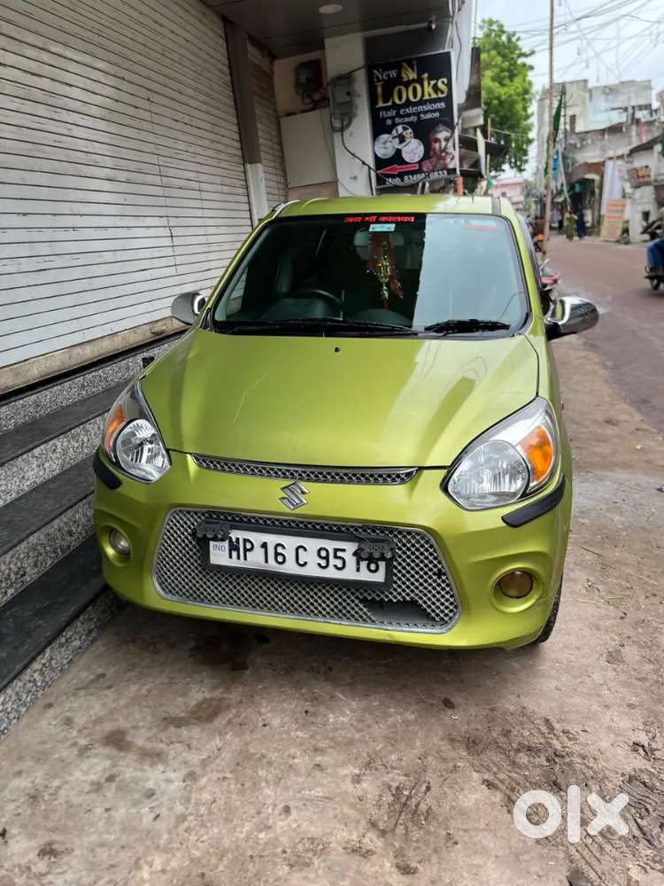 घर में दो गाड़ियां एक्स्ट्रा है इसलिए बेच रहा हूं 2031 तक वैलिडिटी
