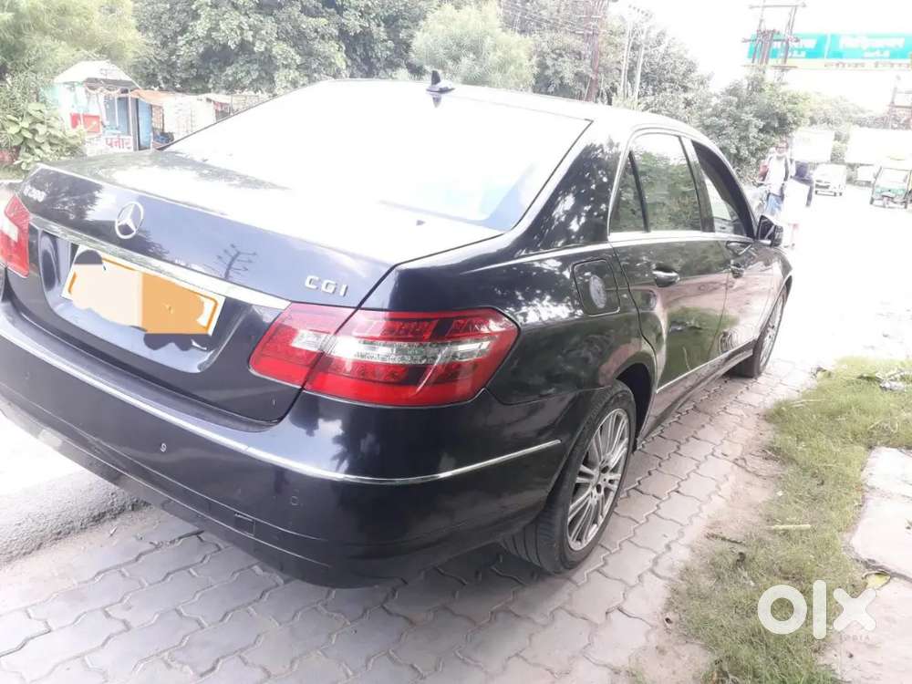 Mercedes-benz E-class 2011 Petrol Well Maintained