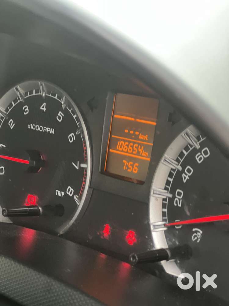 Maruti Suzuki Swift Vxi, 2016, Petrol