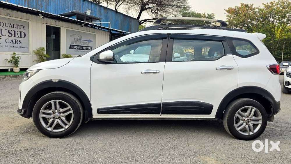 Renault Triber Rxz, 2020, Petrol