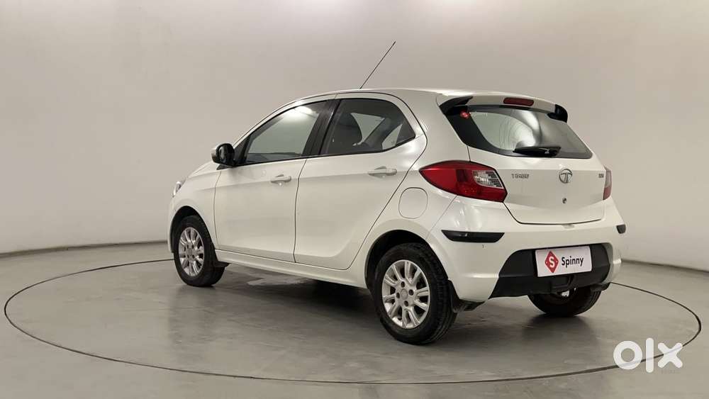 Tata Tiago Xza, 2017, Petrol