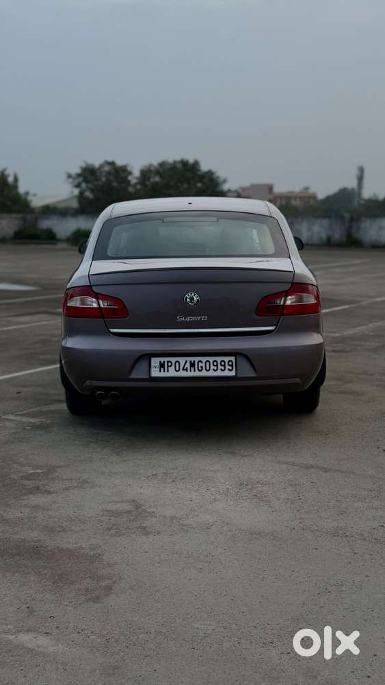 Skoda Superb 1.8 Elegance Tsi At, 2012, Petrol