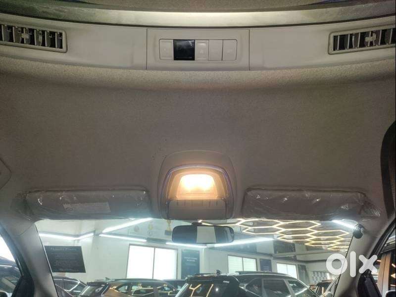 Toyota Innova Crysta 2.4 V, 2017, Diesel
