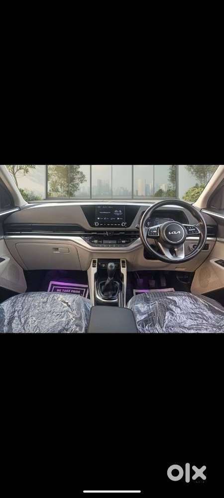 Kia Carens 1.4 Prestige 7 Str, 2022, Petrol