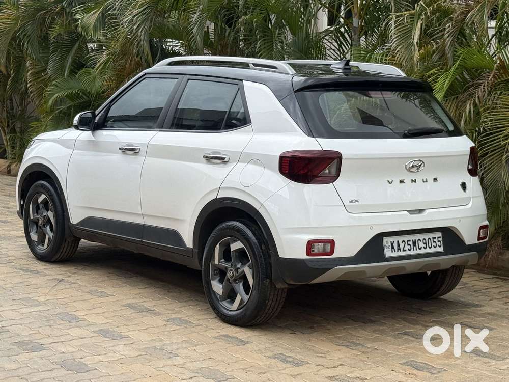 Hyundai Venue 1.5 Crdi Sx (o) Dual Tone, 2020, Diesel