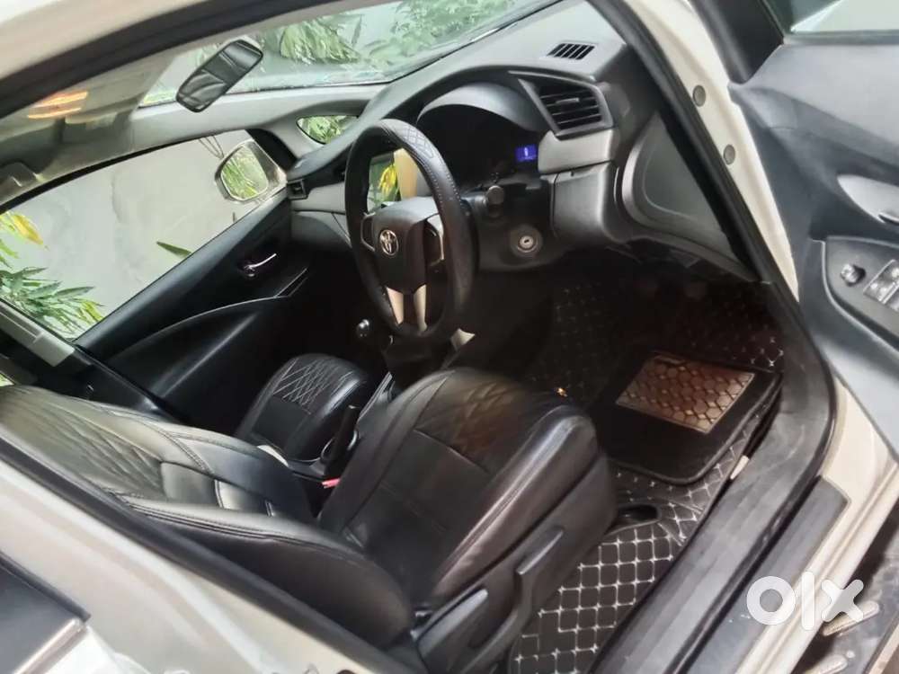 Toyota Innova Crysta Petrol 2018