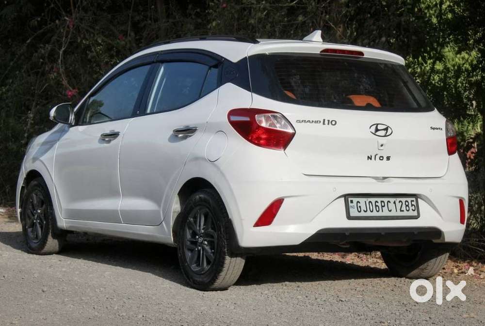 Hyundai Grand I10 Nios Amt Sportz, 2020, Petrol