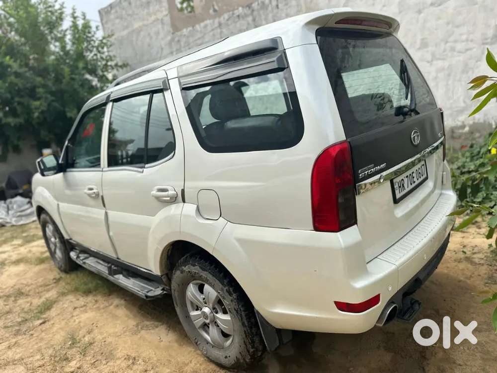 Tata Safari Storme Diesel 2015
