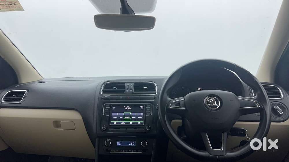 Skoda Rapid 1.6 Mpi Style, 2018, Petrol