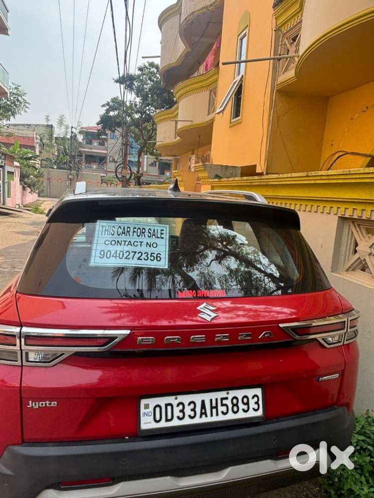 Maruti Brezza Vxi Smart Hybrid
