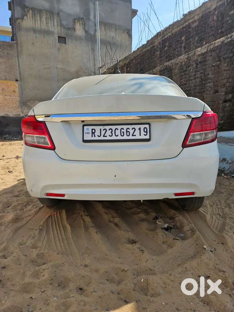 Maruti Suzuki Dzire 2017 Diesel 118000 Km Driven Wmaculte Condition