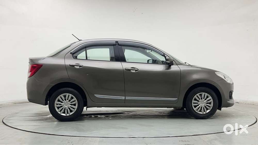 Maruti Suzuki Dzire 1.2 Vxi Amt, 2018, Petrol