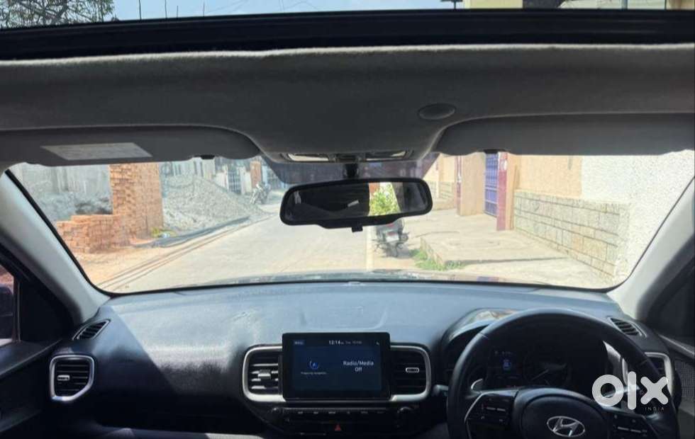 Hyundai Venue S Turbo, 2019, Petrol