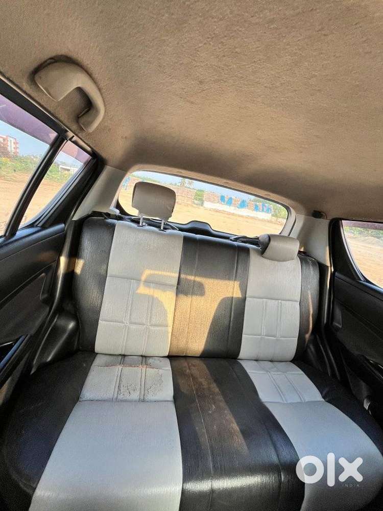 Maruti Suzuki Swift, 2013, Petrol