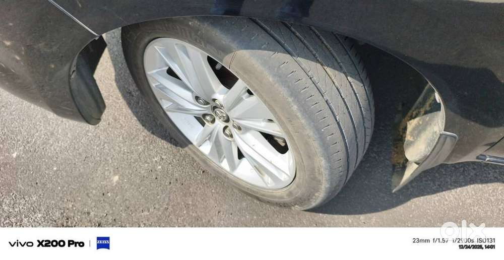 Toyota Innova Crysta 2.8z Automatic, 2018, Diesel