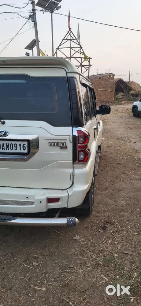 Mahindra Scorpio S10 Diesel Manual 2015