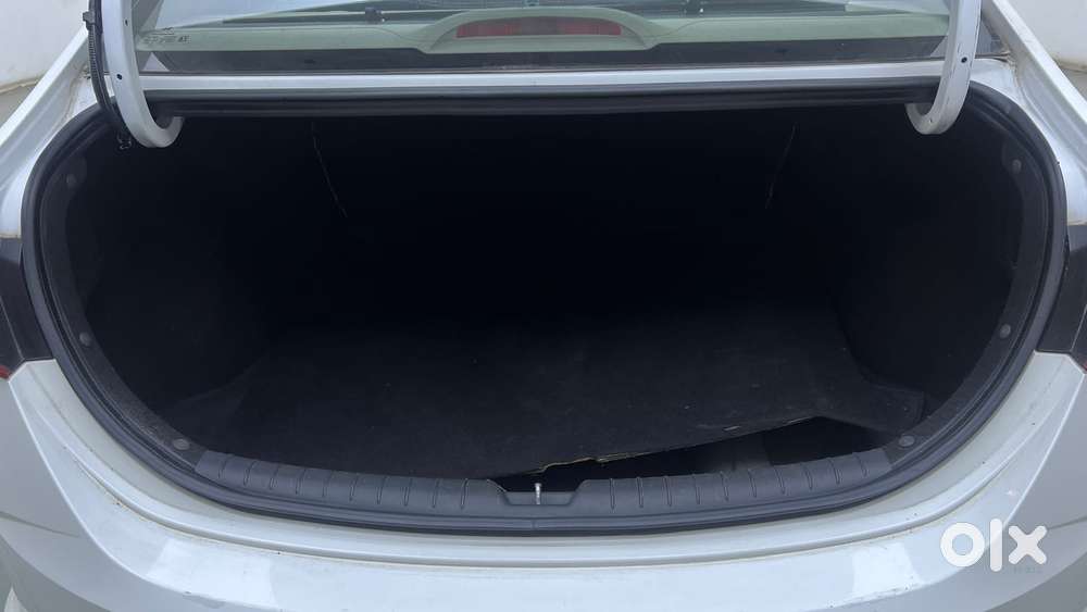 Hyundai Verna 1.5 Sx Vtvt Ivt, 2021, Petrol