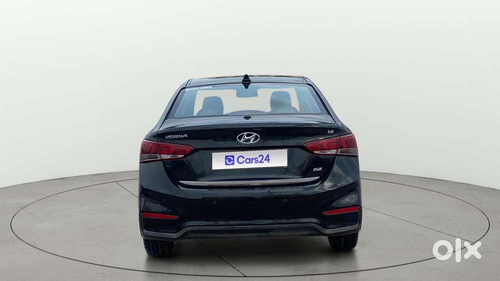 Hyundai Verna 1.6 Vtvt Sx, 2018, Petrol