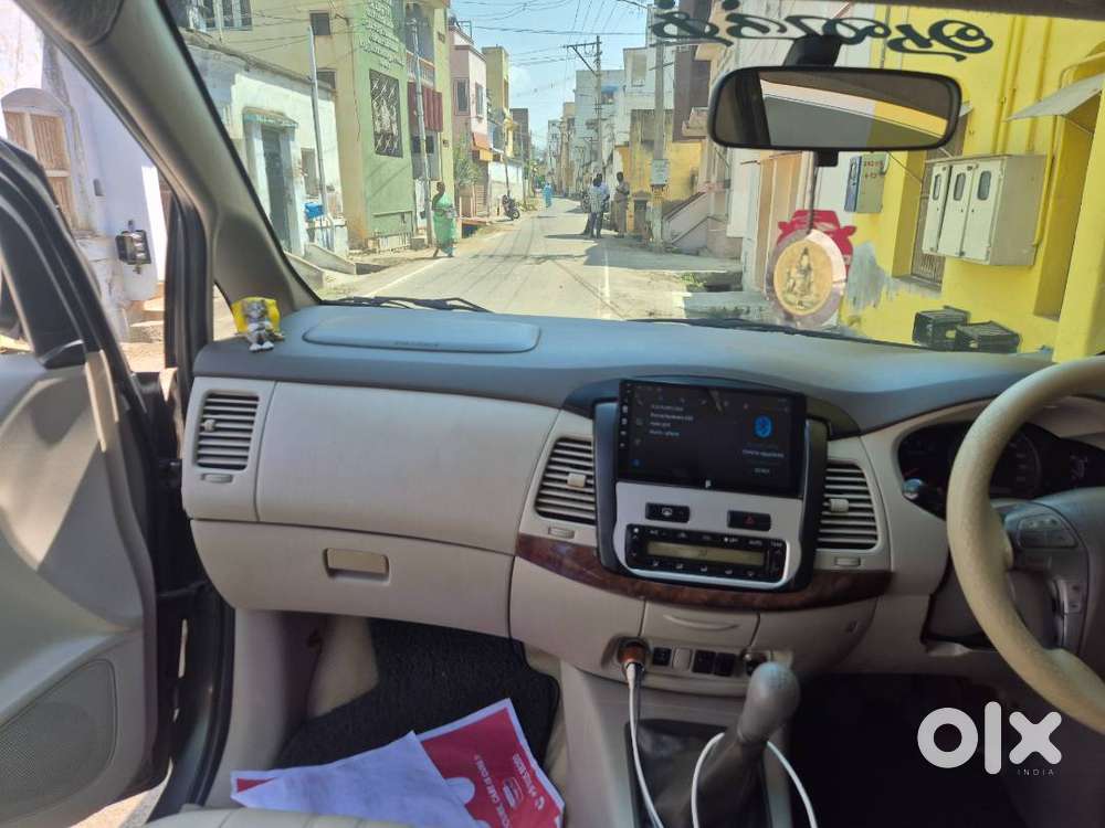 2012 Top Model Vehicle, Two Remote Orginal Keys  Power Door