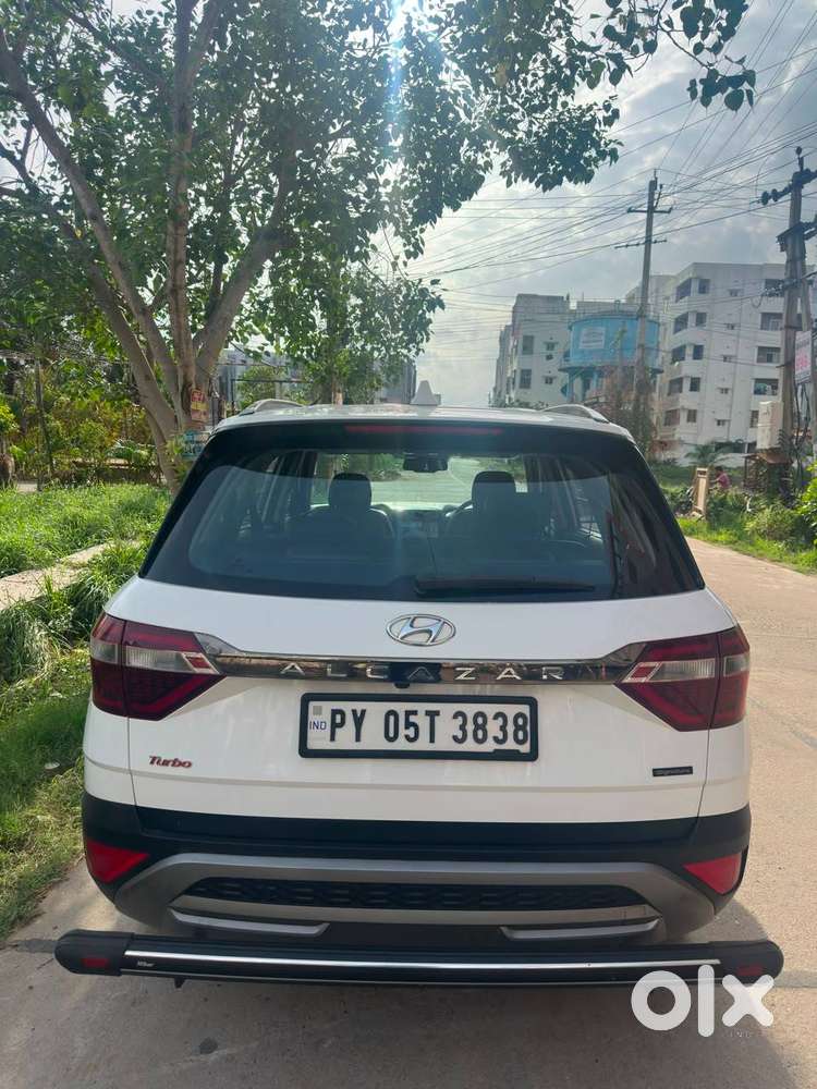 Hyundai Alcazar 2024 Petrol Well Maintained