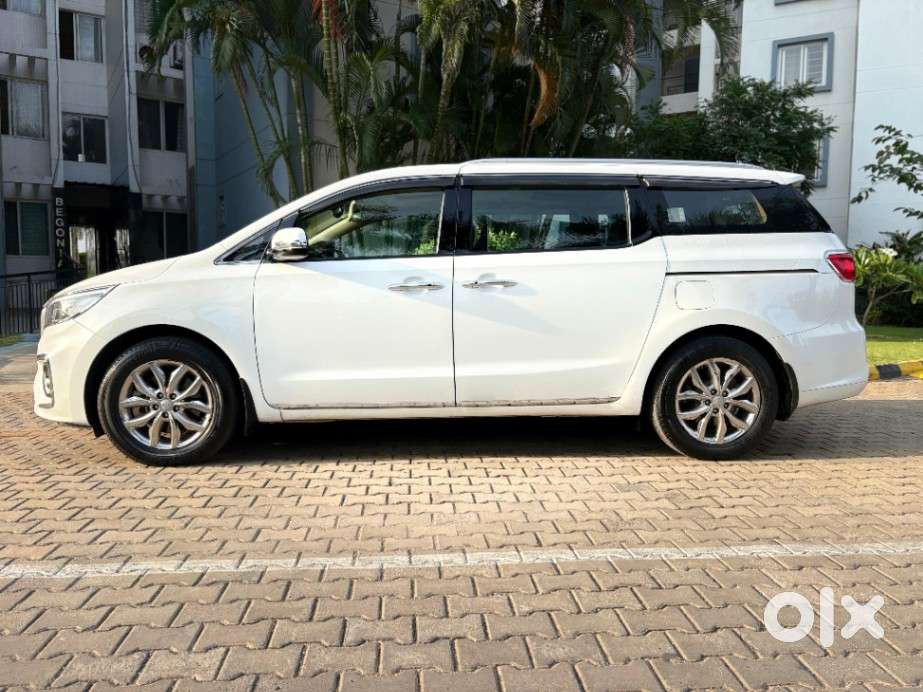 Kia Carnival Limousine Plus 7 Str, 2020, Diesel