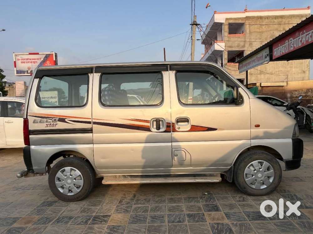 Maruti Suzuki Eeco Smiles 7 Seater Standard, 2019, Cng & Hybrids