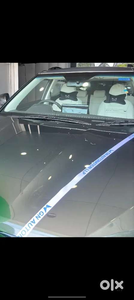 10 Month New Vechile Mahindra Xuv 3xo Petrol Well Maintained,