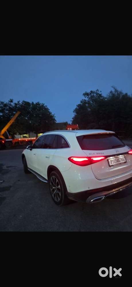 Mercedes-benz Diesel Automatic 2025