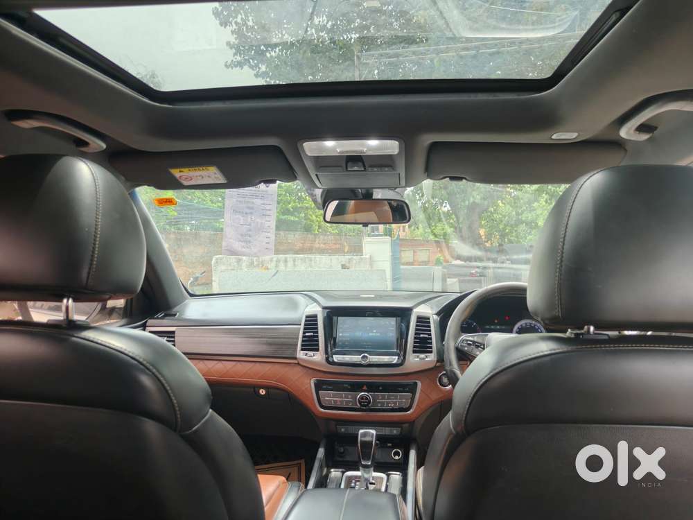 Mahindra Alturas G4 4wd At, 2020, Diesel
