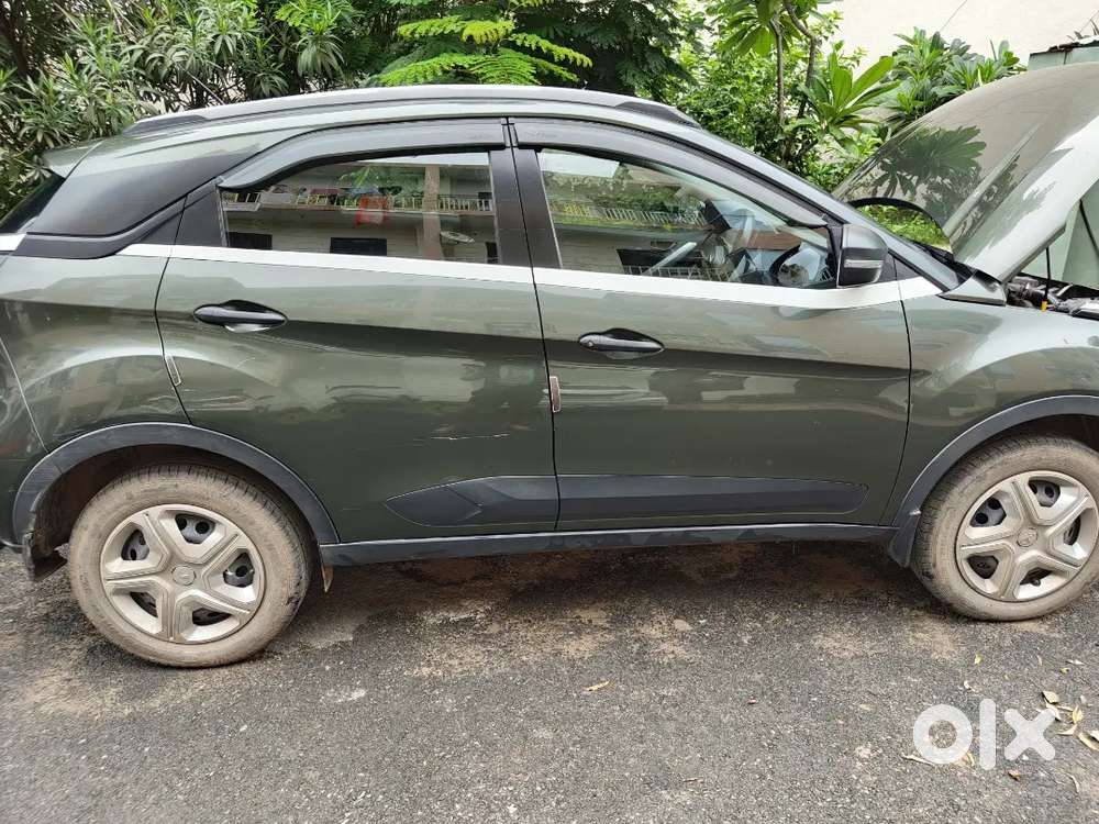Tata Nexon 2003 Petrol Manual